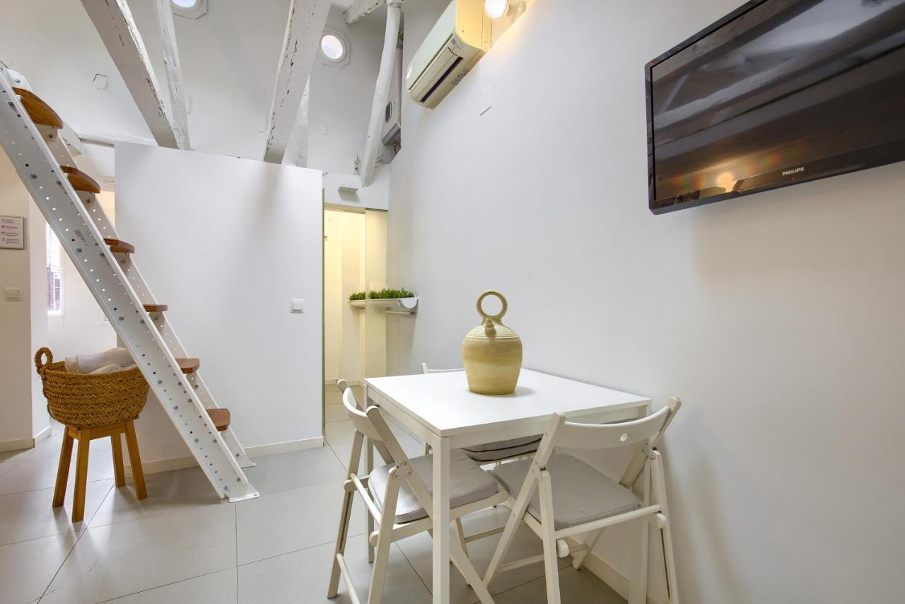 Apartament Charming Latina Center - *